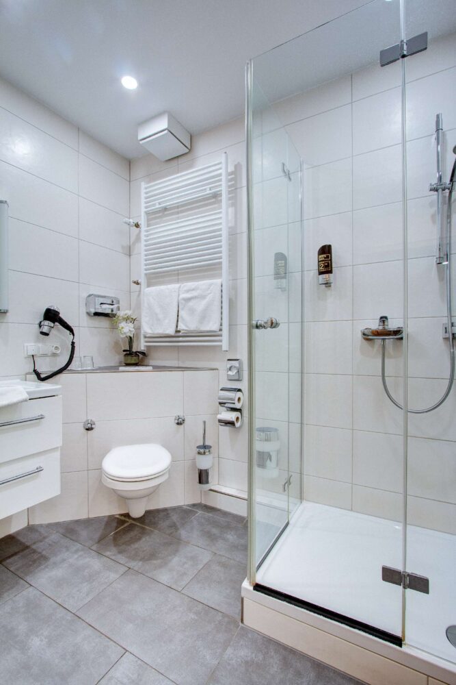 Bad Hotel Regina Heidelberg / Bathroom at Hotel Regina Heidelberg